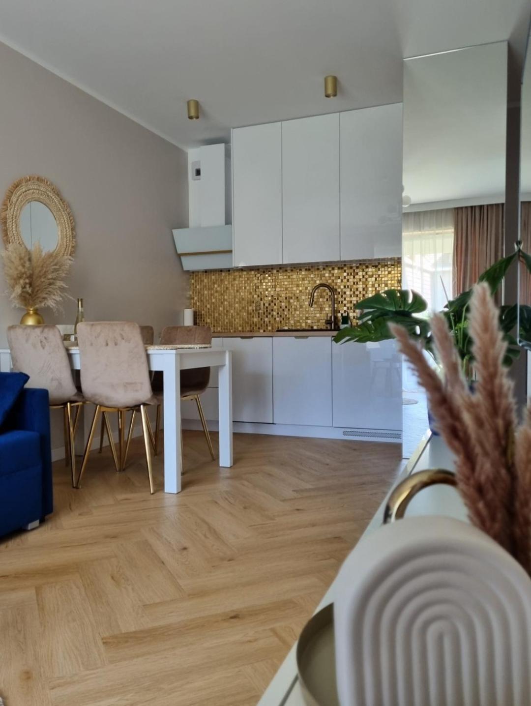 Baltic Waves Resort Baseny Bawialnia Silownia Garaz W Cenie Miedzyzdroje Exteriér fotografie